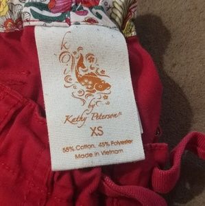 Koi scrub pants XS in vibrant red